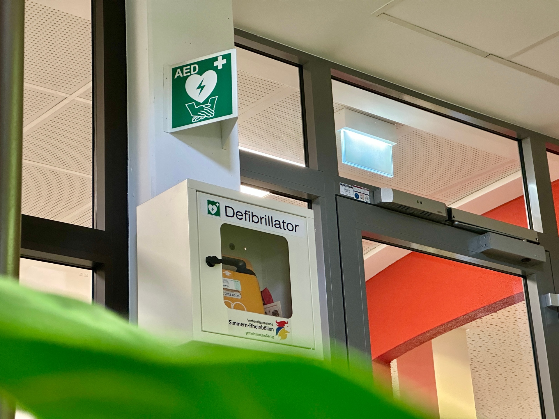 Defibrillator im Rathaus Simmern