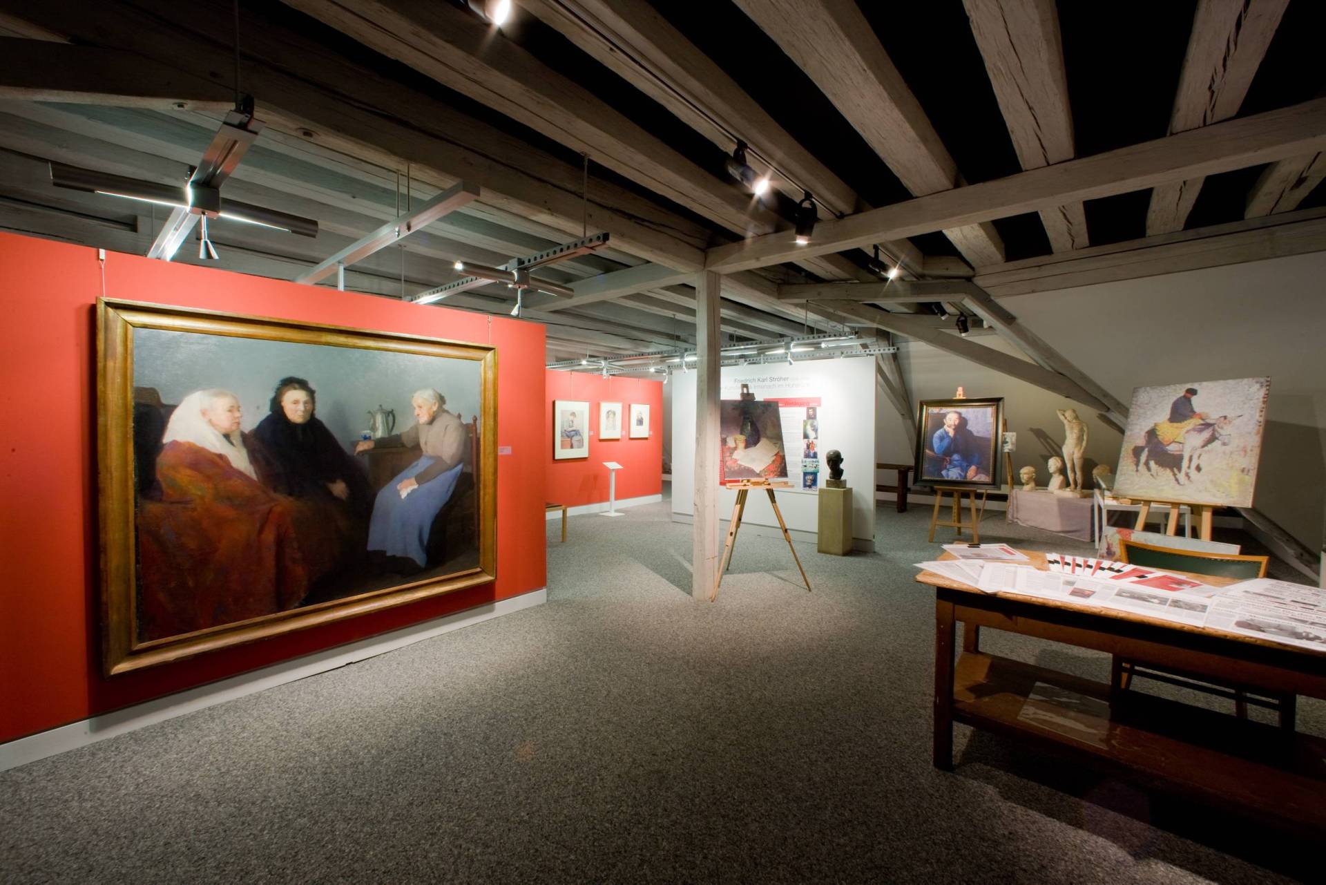 Hunsrück Museum mit Gemälden und Skulpturen